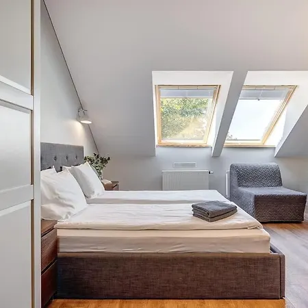 Domillion New Modern Old Town U2304 Apartament