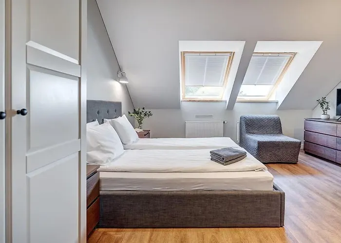 Domillion New Modern Old Town U2304